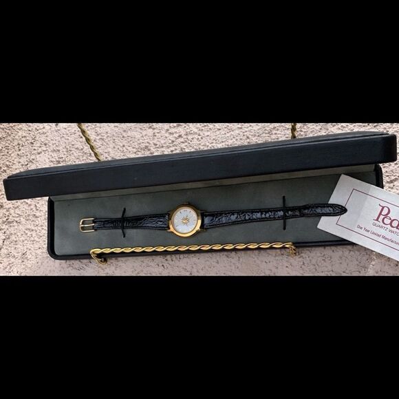 Pedre Brand Treasure Island Casino Las Vegas Now TI Logo Watch With Case Used - Picture 2 of 8